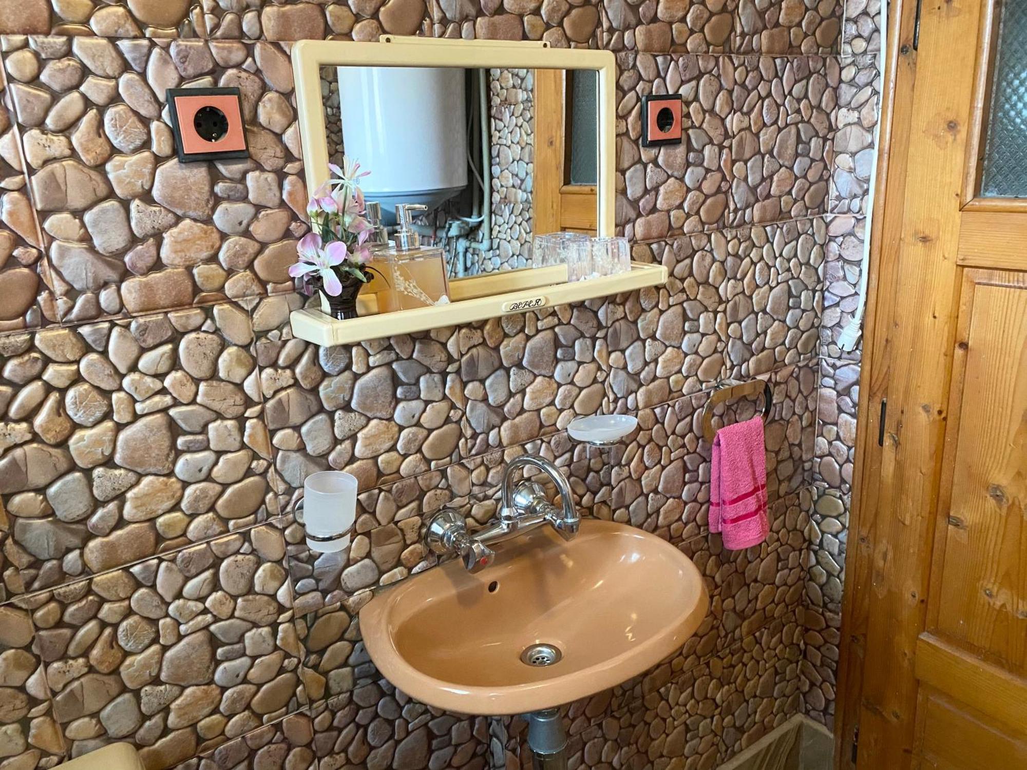 Niya Guest House بيلي اسكار المظهر الخارجي الصورة